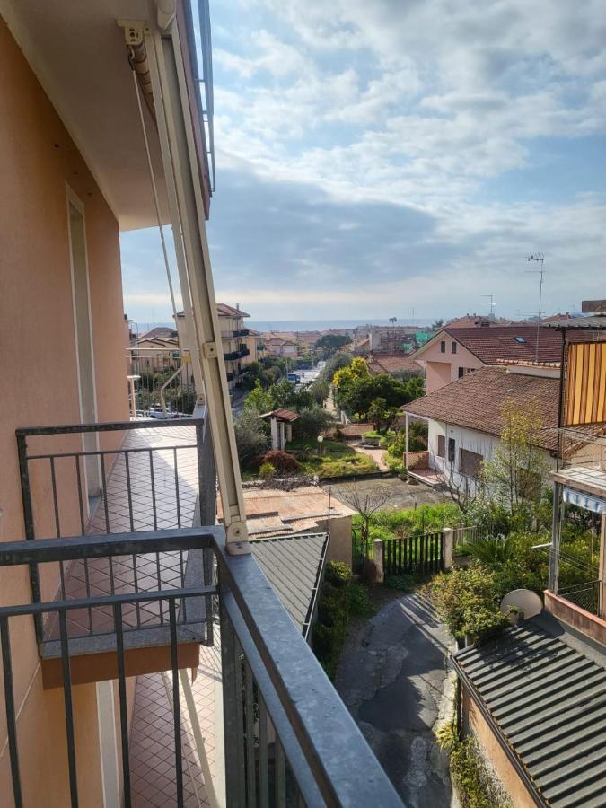 Villa Rosa Loano Eksteriør billede