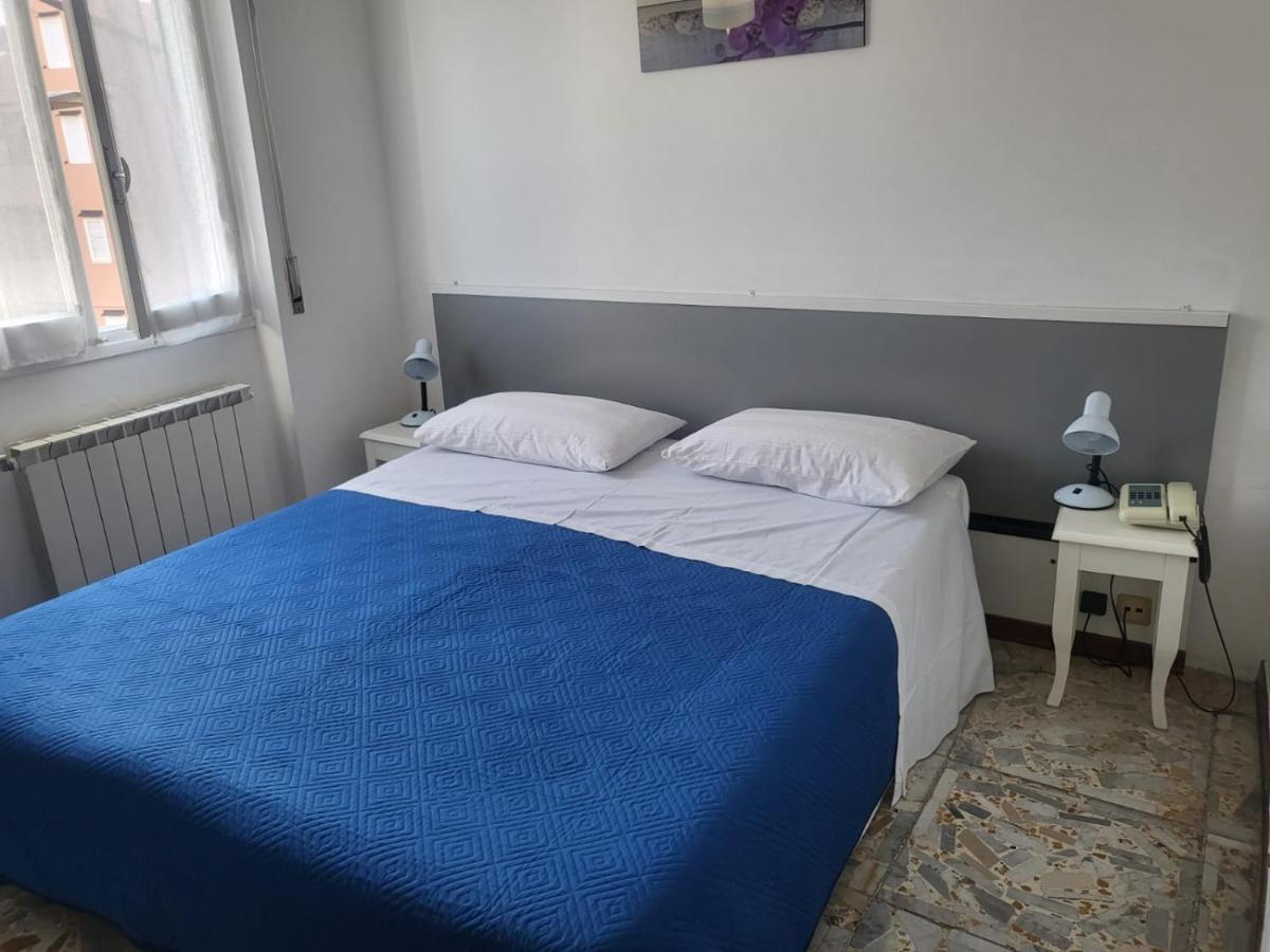 Villa Rosa Loano Eksteriør billede